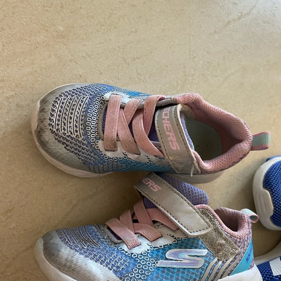 Toddler Sneakers - Picture 2 of 4